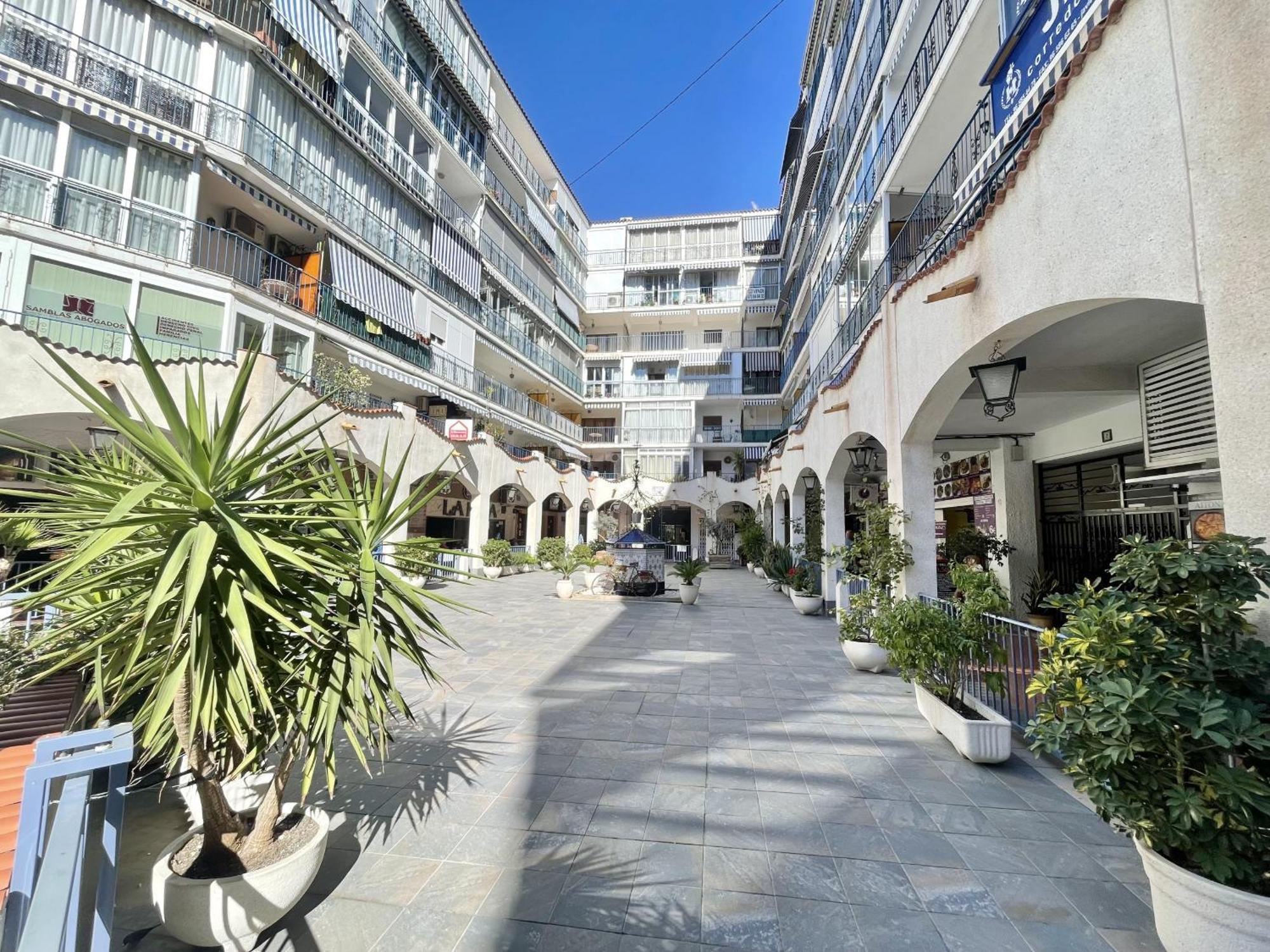 Apartment In Benidorm City Center Eksteriør billede